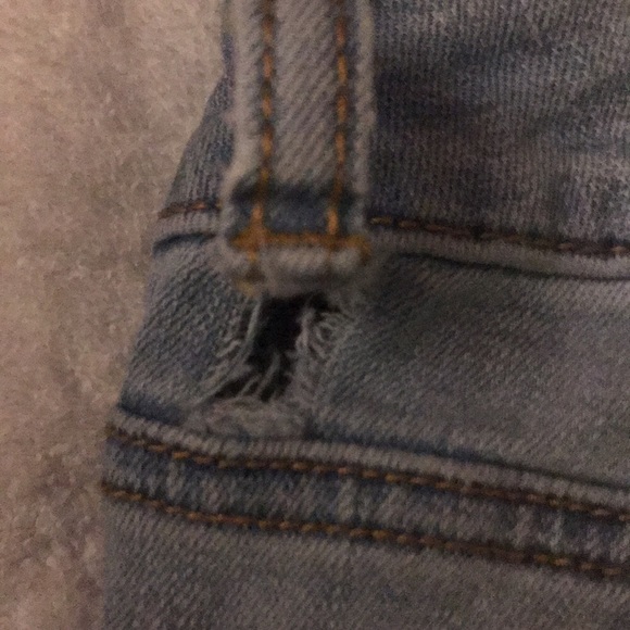 American Eagle 🦅 Rip Jeans - Picture 6 of 6